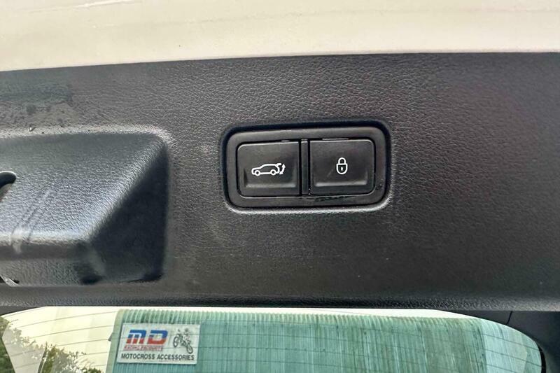 Genesis GV60 Premium Green #26