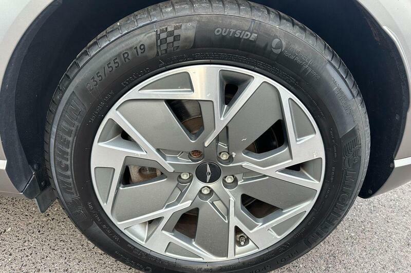 Genesis GV60 Premium Green #31