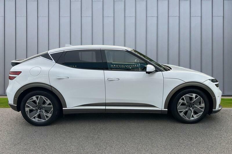 Genesis GV60 Premium Green #8