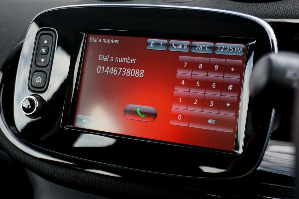 Smart Forfour 60Kw Eq Prime Exclusive 17Kwh 22Kwch Silver #23