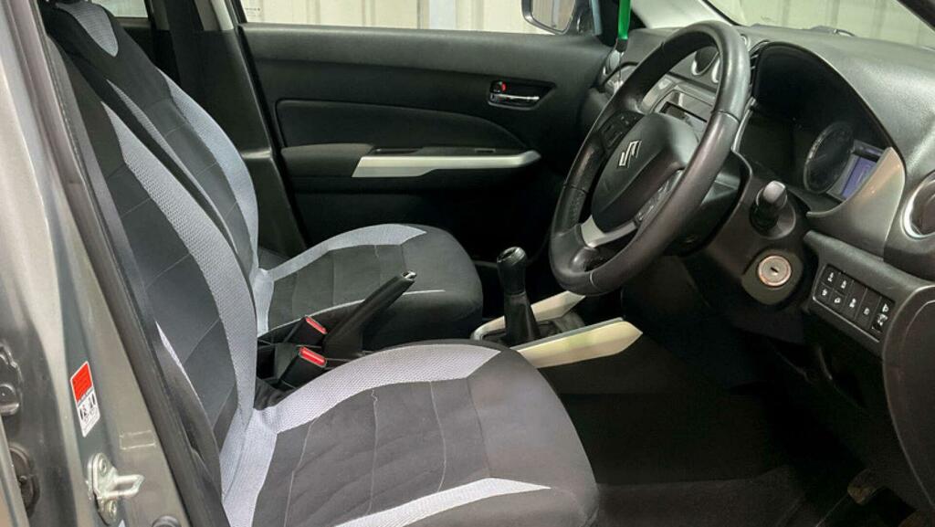 Suzuki Vitara Sz-t Grey #4