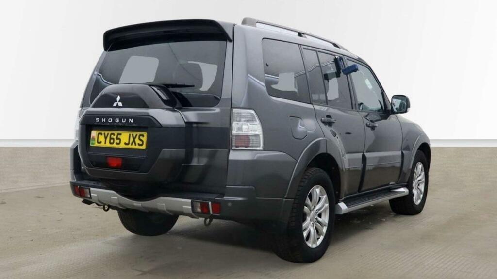 Mitsubishi Shogun Sg3 Grey #3