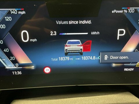 BMW iX1 Xdrive30 M Sport White #26