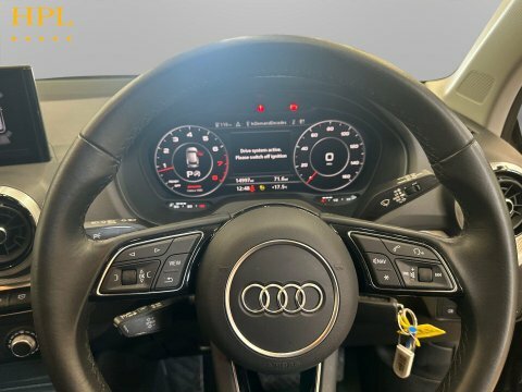 Audi Q2 2023 73 1.5  #13