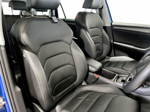 Skoda Kodiaq Se White #11