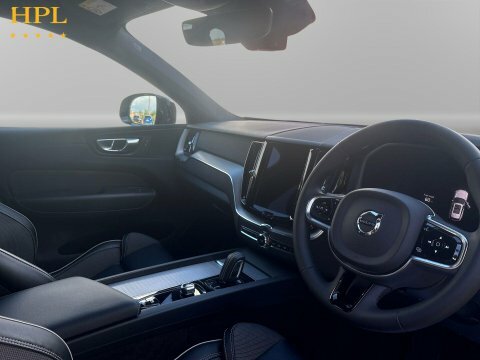 Volvo XC60 D4 Momentum Awd Sat Navleather Black #12