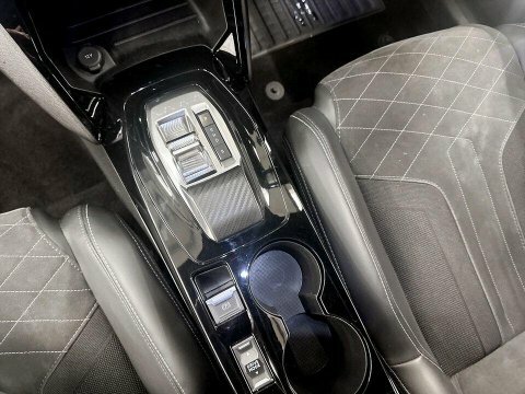 Peugeot e-2008 50Kwh Allure Blue #17