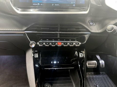 Peugeot e-2008 50Kwh Allure Blue #18
