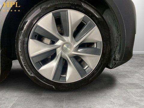 Tesla Model Y Suv Long Range Rwd 202474 Black #10