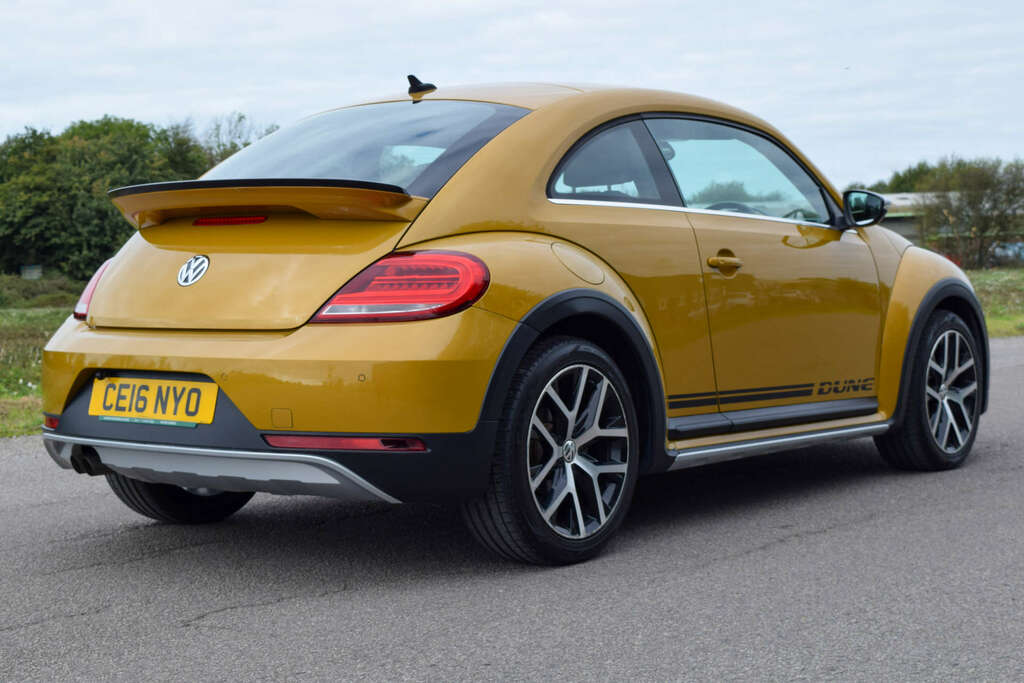 Volkswagen Beetle 1.4 Tsi Bluemotion Tech Dune Euro 6 Ss Yellow