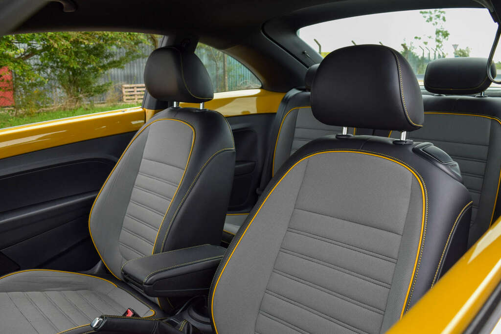 Volkswagen Beetle 1.4 Tsi Bluemotion Tech Dune Euro 6 Ss Yellow #5