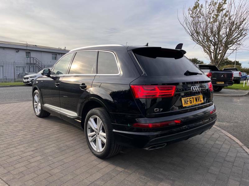 Audi Q7 3.0 Tdi 218 Quattro S Line Tip Black #4