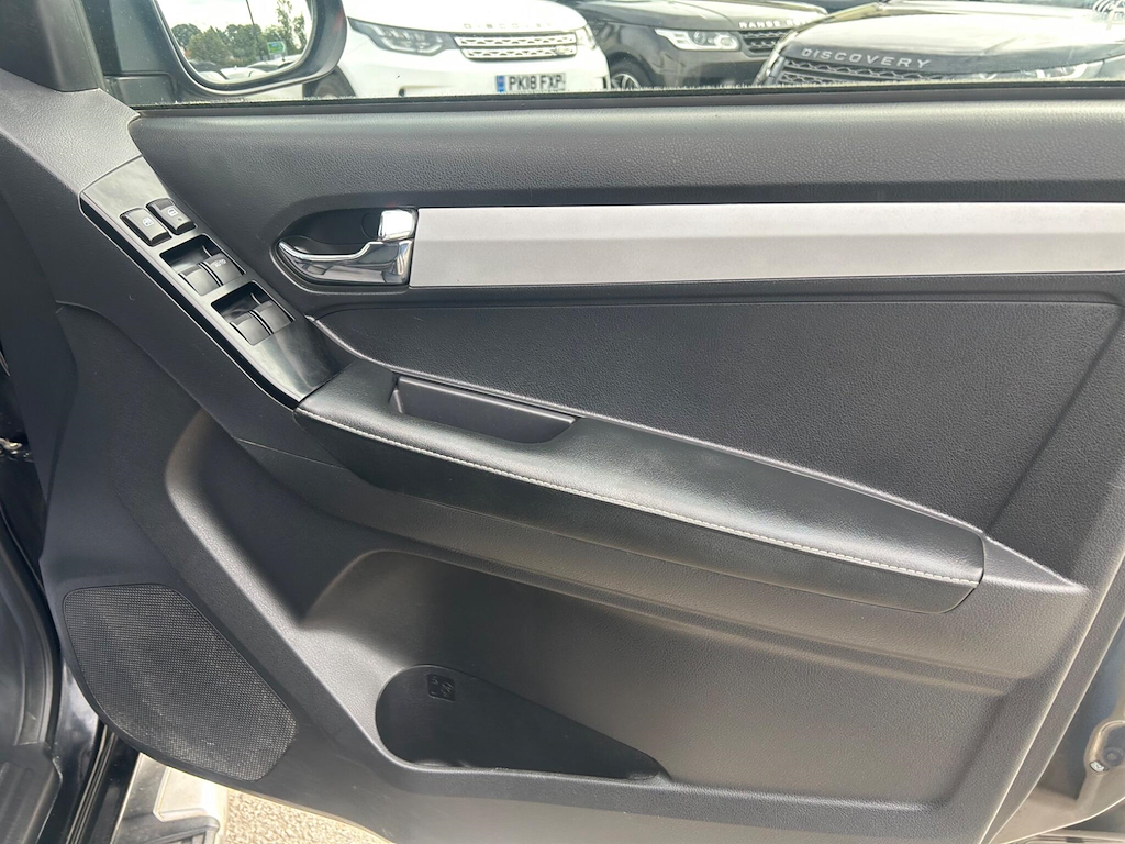 Isuzu D-Max 1.9 Td Eiger 4Wd Euro 6 Black #4
