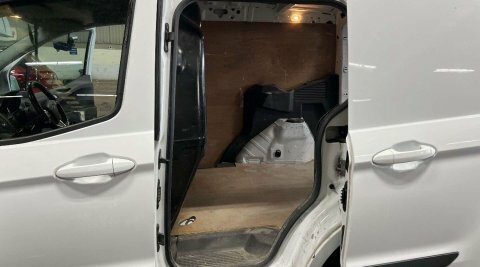 Ford Transit Courier 1.5 Transit Courier White #4