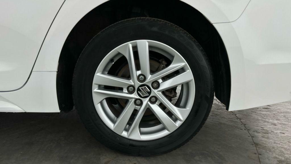 Suzuki Swace 1.8 Hybrid Motion Cvt Blue #7