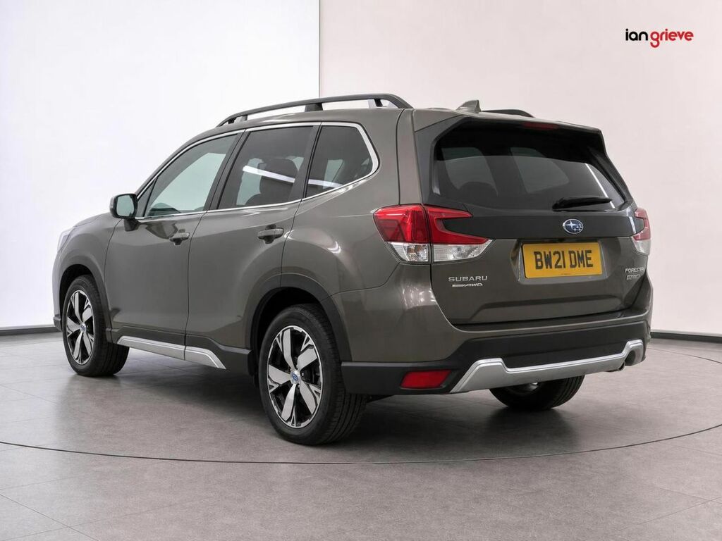 Subaru Forester 2.0I E-boxer Xe Premium Lineartronic Gold #6