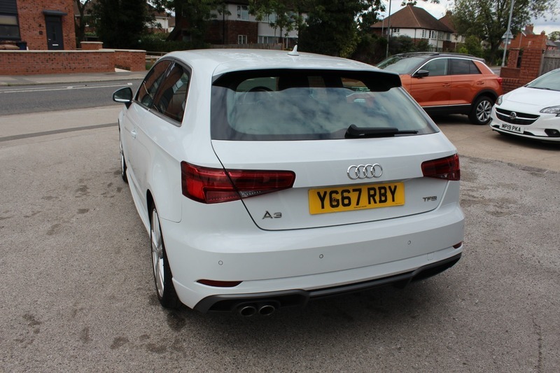 Audi A3 Tfsi S Line White #4