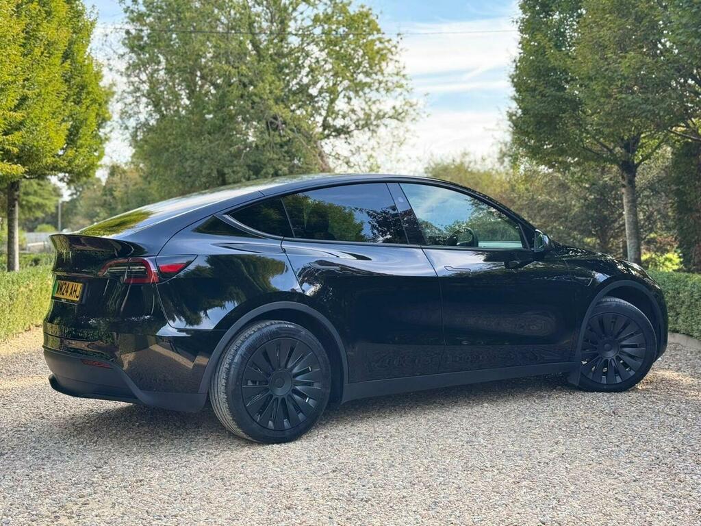 Tesla Model Y Rwd Black #25