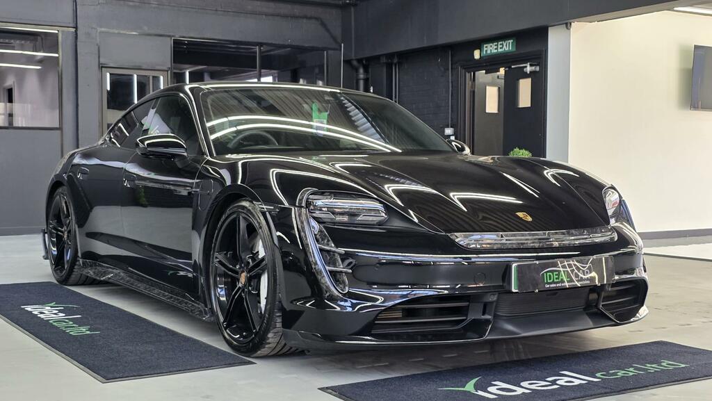 Porsche Taycan Performance Plus 93.4Kwh Turbo 4Wd Black #2