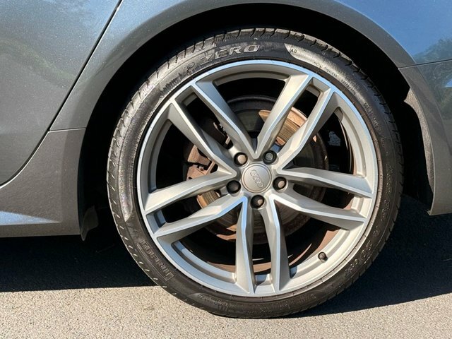 Audi A6 Saloon Tdi Ultra S Line Black Edition White #30