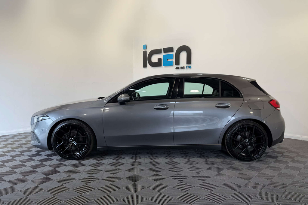 Mercedes-Benz A Class D Sport Premium GL68YJG Grey #3