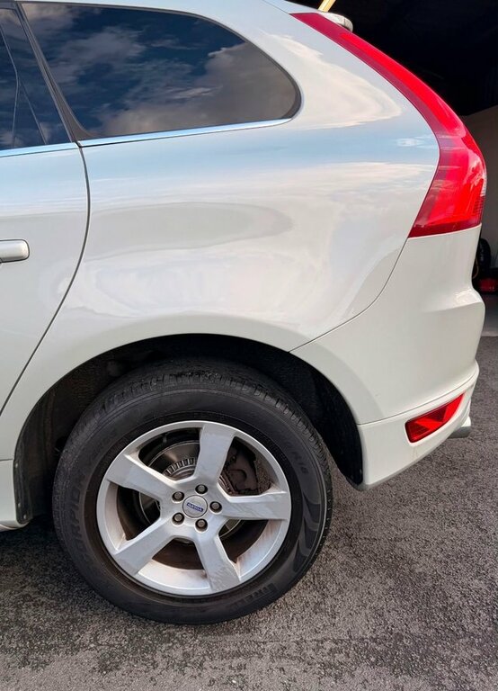 Volvo XC60 Estate Black #22