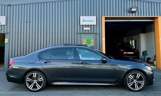 BMW 7 Series 3.0 730Ld M Sport Saloon Euro 6 S Blue #5
