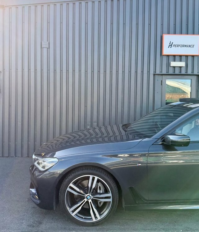 BMW 7 Series Saloon Black #73