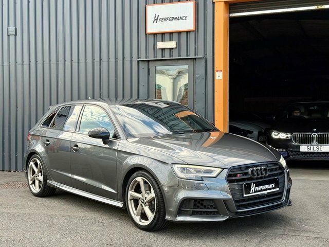 Audi S3 2.0 Tfsi Black Edition Sportback Black #3