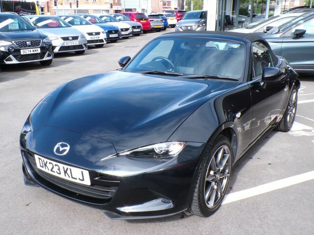 Mazda MX-5 2.0 184 Sport Tech Black #4