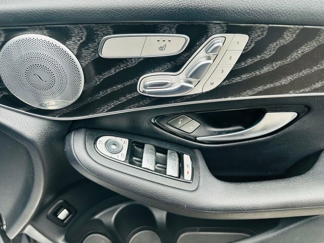 Mercedes-Benz GLC Class 4Matic Amg Line Premium Plus Silver #34