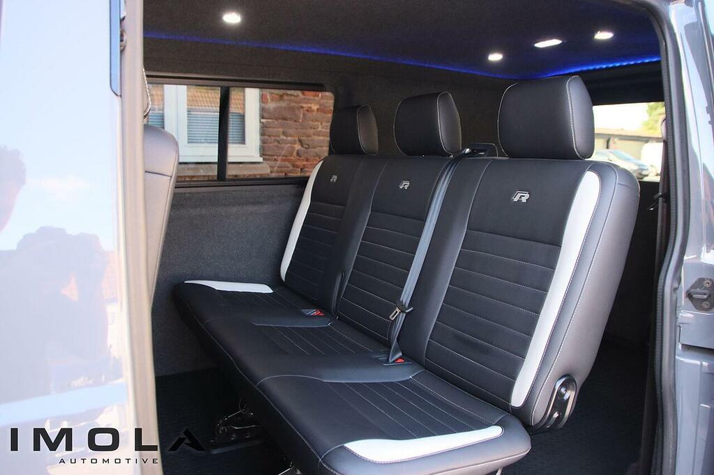 Volkswagen Transporter T28 Combi Highline Grey #2