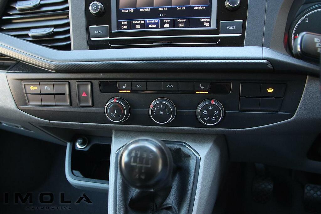 Volkswagen Transporter 2.0 Tdi 110 Startline Van White #24