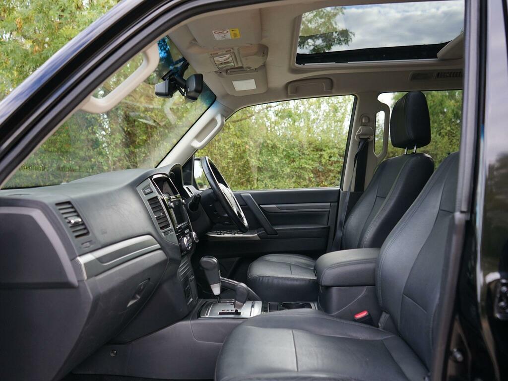 Mitsubishi Shogun Diesel  #3