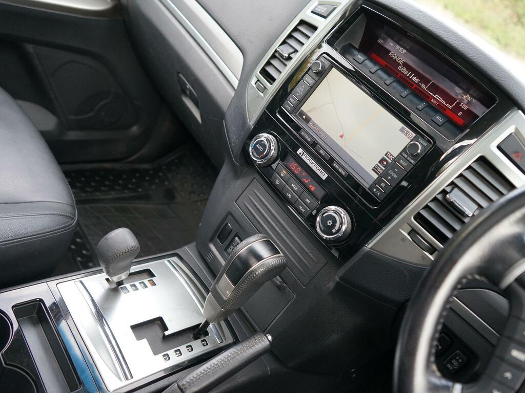 Mitsubishi Shogun Diesel  #6