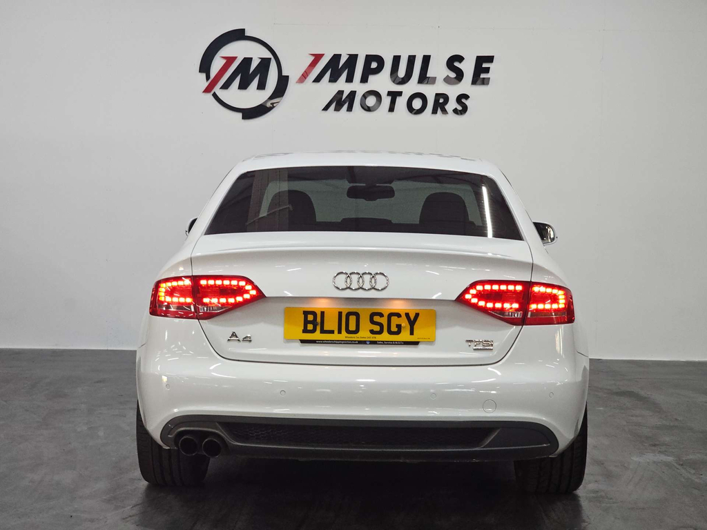 Audi A4 Tfsi Executive S Line S Tronic Quattro Euro 5 BL10SGY White #6