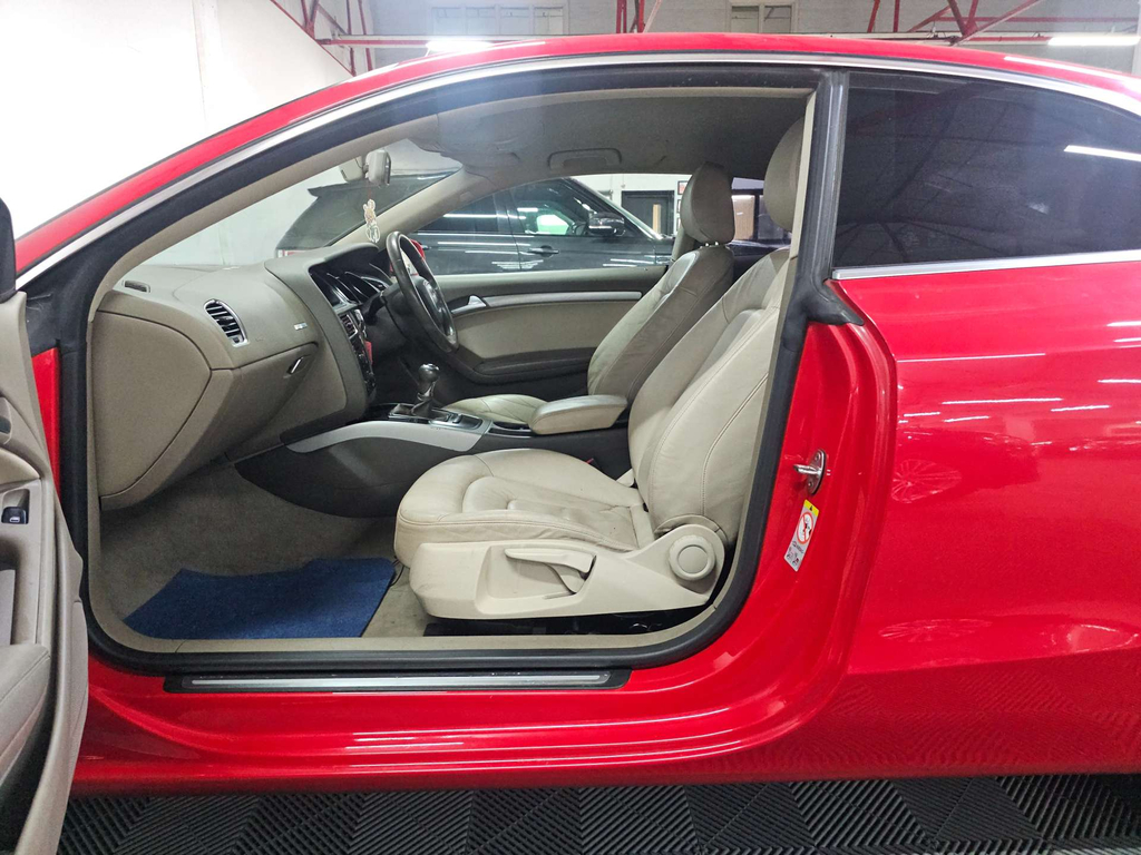 Audi A5 2.0 Tdi Se Coupe Euro 5 Ss 1 Grey #15