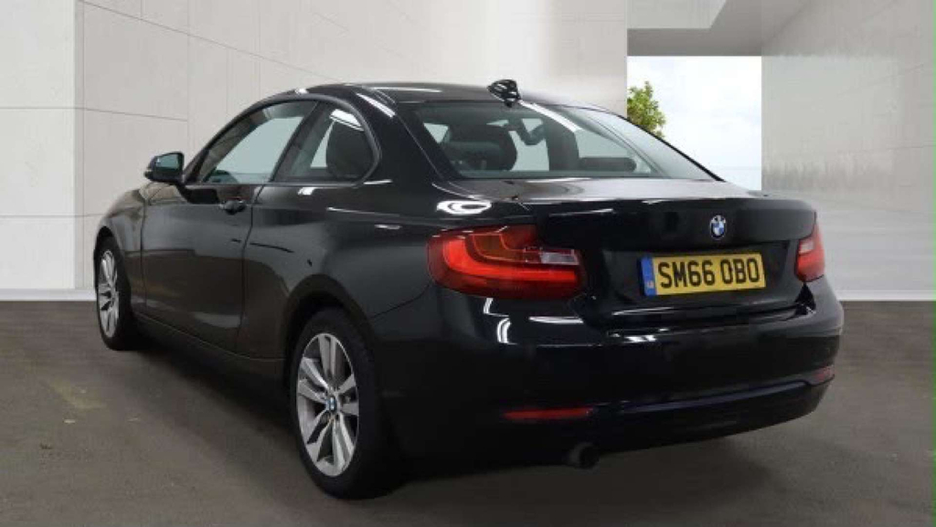 BMW 2 Series Sport Black #3