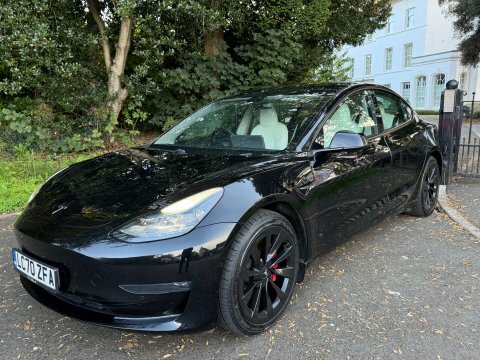 Tesla Model 3 Dual Motor Long Black