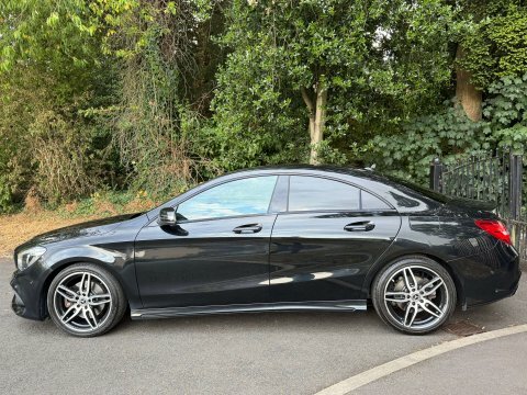 Mercedes-Benz CLA Class 2.1 Cla220d Amg Black #4