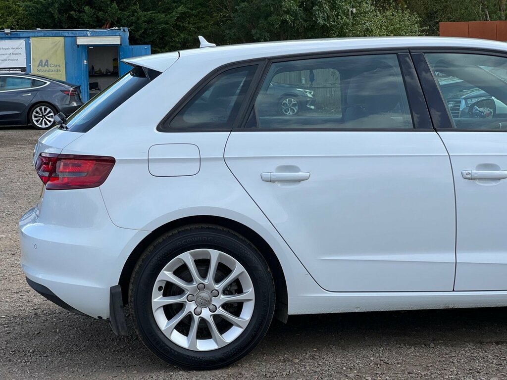 Audi A3 2.0 Tdi Sport Sportback Euro 5 Ss Grey #10