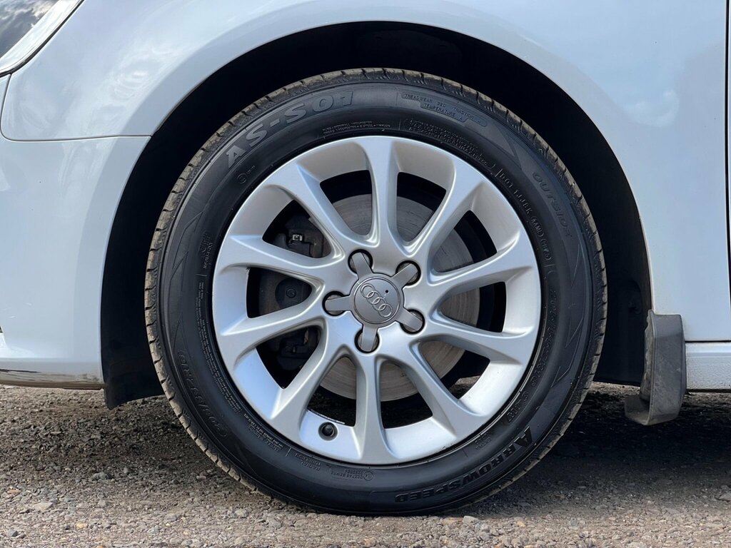 Audi A3 2.0 Tdi Sport Sportback Euro 5 Ss Grey #17