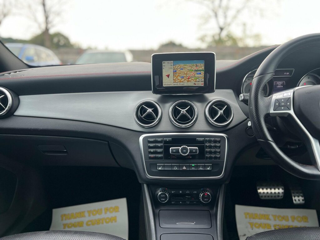 Mercedes-Benz CLA Class Cla220 Cdi Sport Silver #39