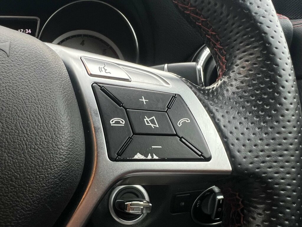 Mercedes-Benz CLA Class Cla220 Cdi Sport Silver #51