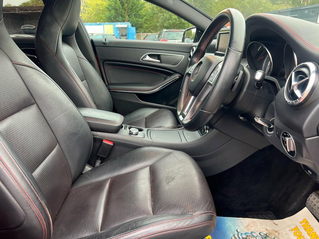 Mercedes-Benz CLA Class Cla220 Cdi Sport Silver #25