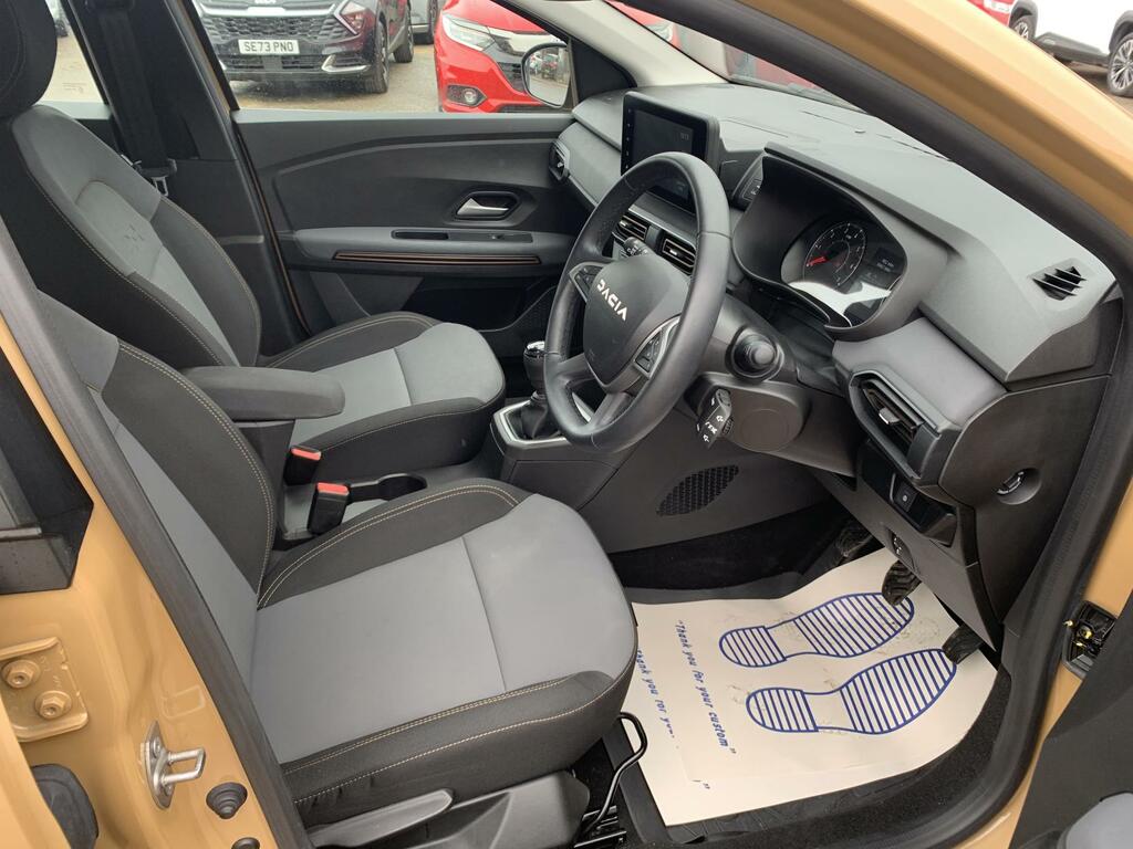 Dacia Sandero Stepway 1.0 Tce Extreme Beige #6