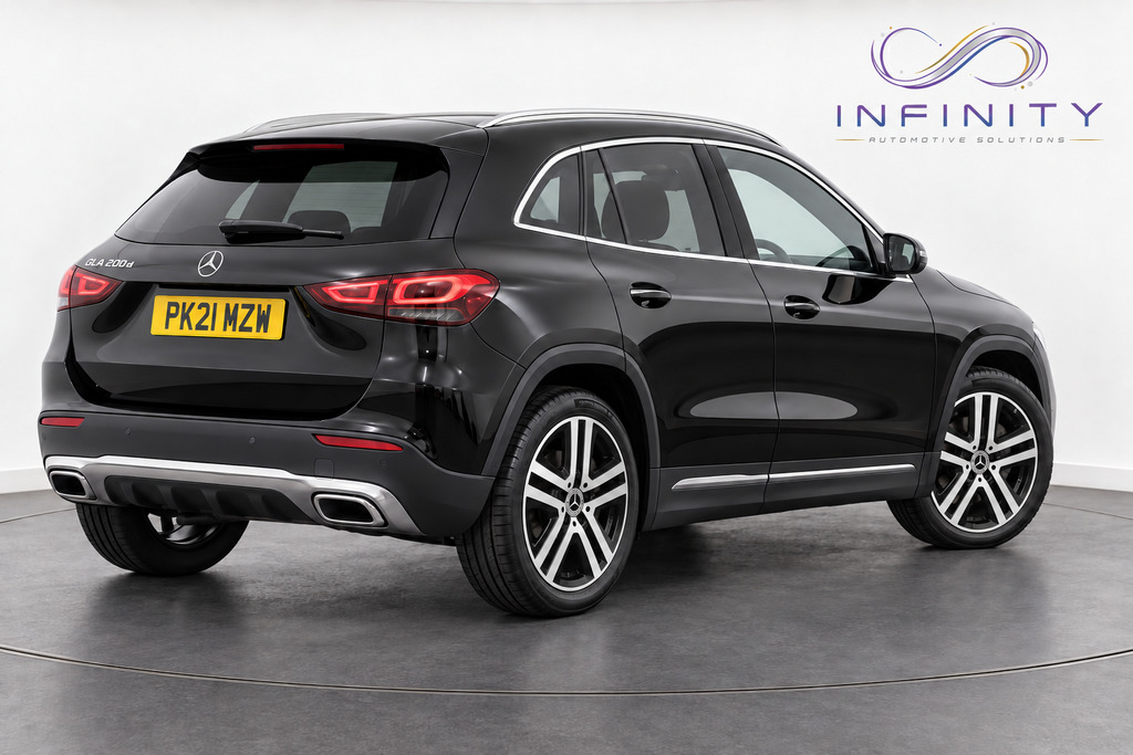 Mercedes-Benz GLA Class 2.0 Gla200d Sport Executive Black #6