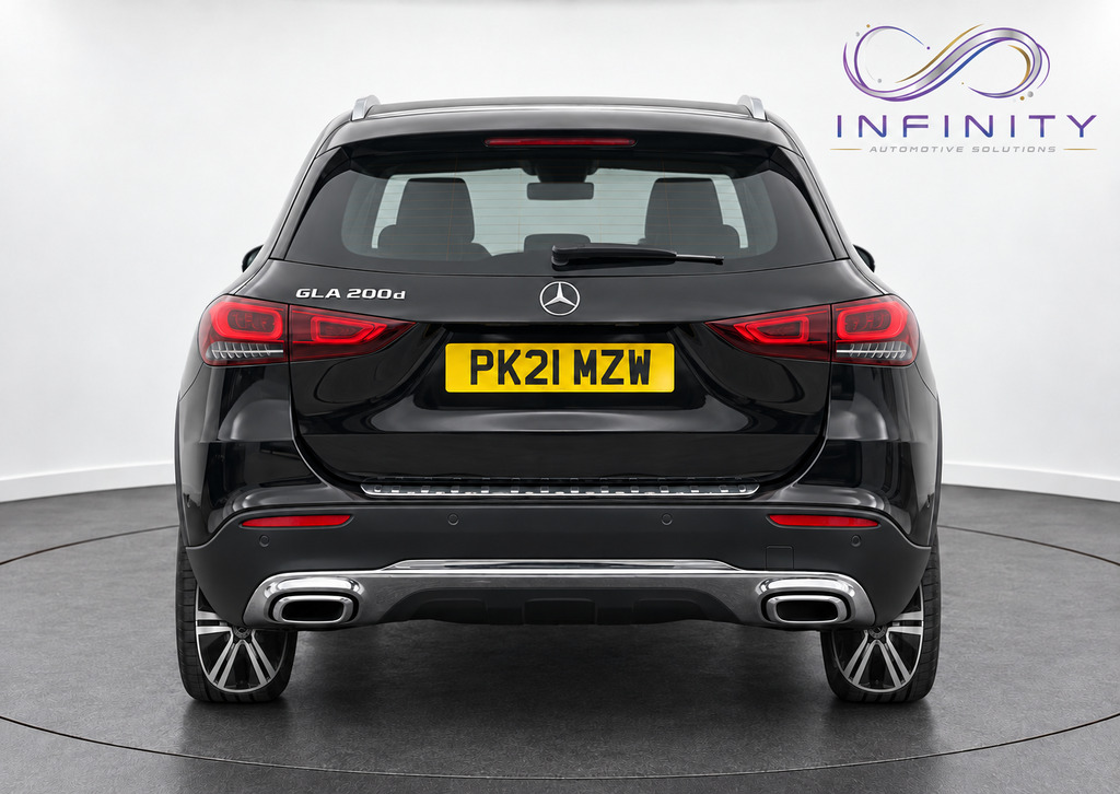 Mercedes-Benz GLA Class 2.0 Gla200d Sport Executive Black #5