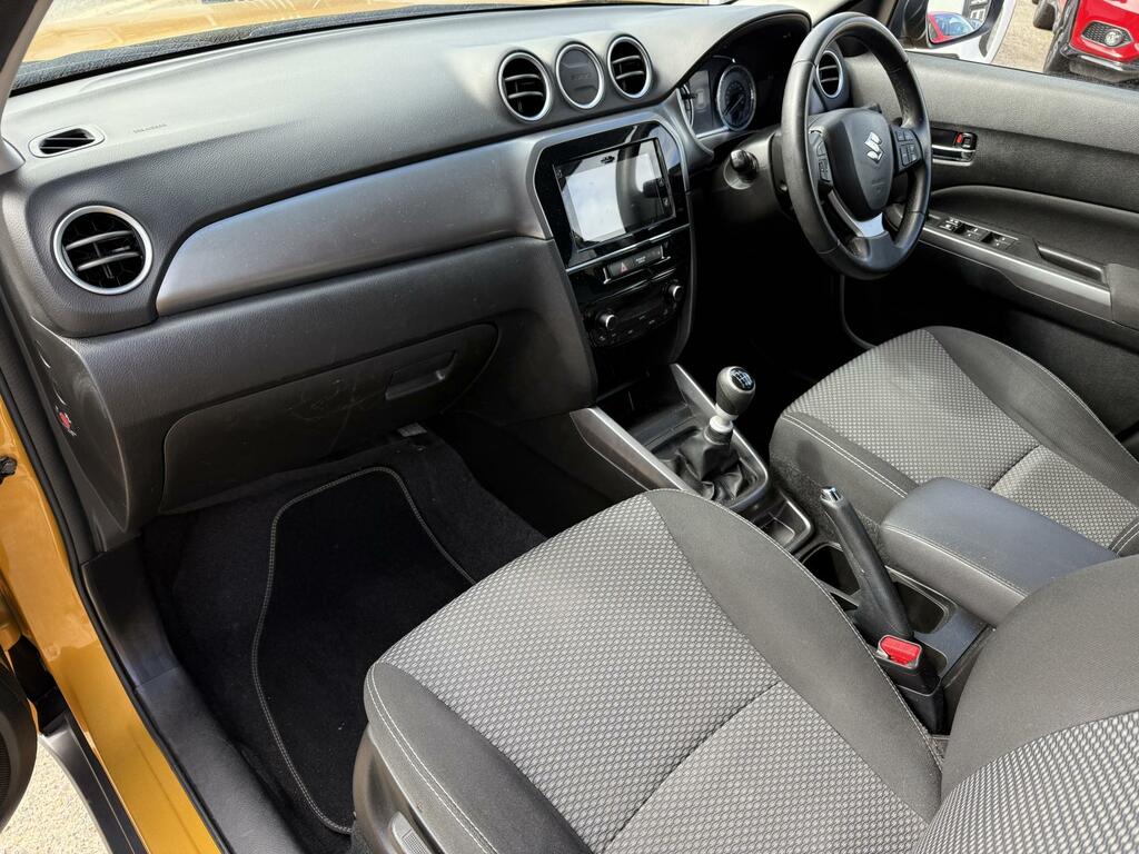 Suzuki Vitara 1.0 Sz-t Boosterjet 111 Bhp Black #10