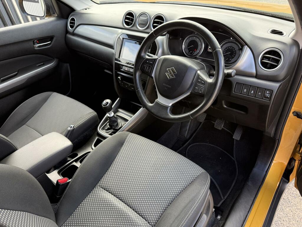 Suzuki Vitara 1.0 Sz-t Boosterjet 111 Bhp Black #11